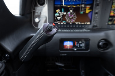 2015 Cirrus SR22T G5 GTS: 
