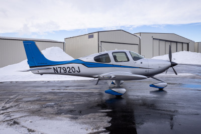2015 Cirrus SR22T G5 GTS: 