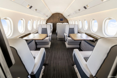 2002 Dassault Falcon 2000: 
