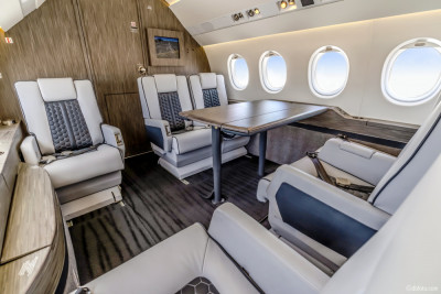 2002 Dassault Falcon 2000: 