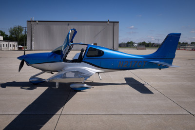 2017 Cirrus SR22T G6 GTS: 