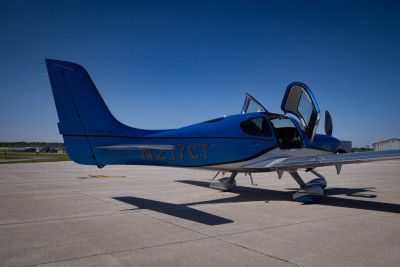 2017 Cirrus SR22T G6 GTS: 