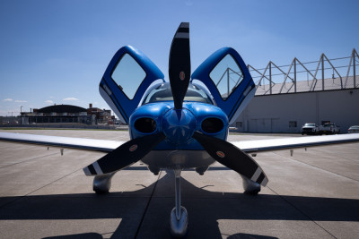 2017 Cirrus SR22T G6 GTS: 