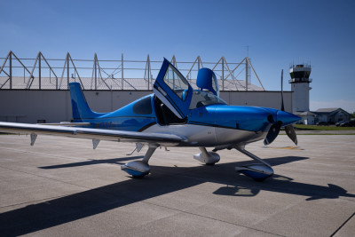 2017 Cirrus SR22T G6 GTS: 