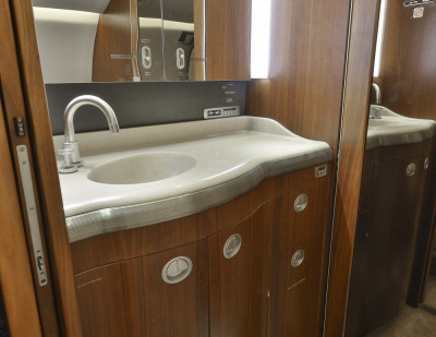 2010 Hawker 4000: 