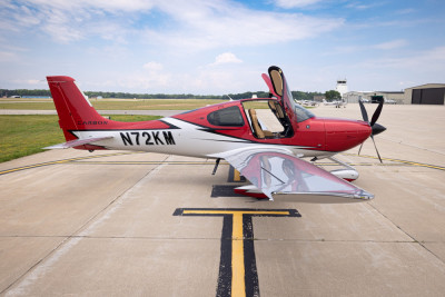 2023 Cirrus SR22T G6 GTS: 