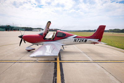 2023 Cirrus SR22T G6 GTS: 