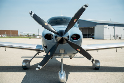 2021 Cirrus SR22T G6 GTS: 