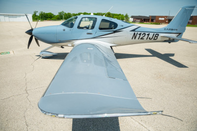 2021 Cirrus SR22T G6 GTS: 