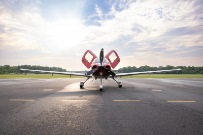 2022 Cirrus SR22T G6 GTS: 