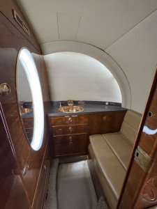2009 Hawker 750: 