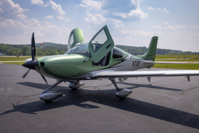 2021 Cirrus SR22 GTS: 
