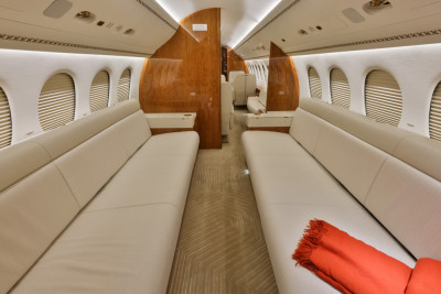 2011 Dassault Falcon 7X: 