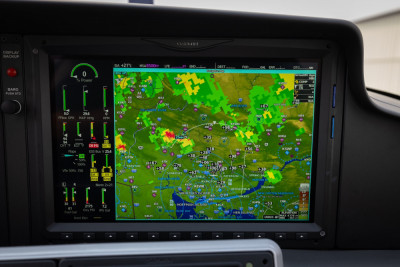 2025 Cirrus SR22: 