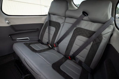 2025 Cirrus SR22: 