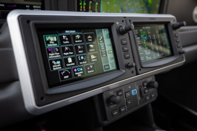 2025 Cirrus SR22: 