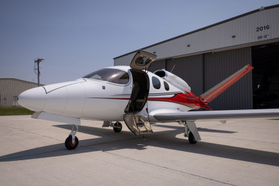 2017 Cirrus Vision Jet: 