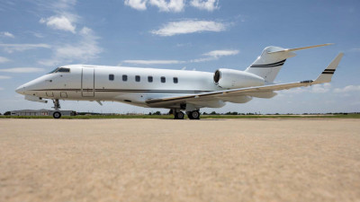 2010 Bombardier Challenger 300: 