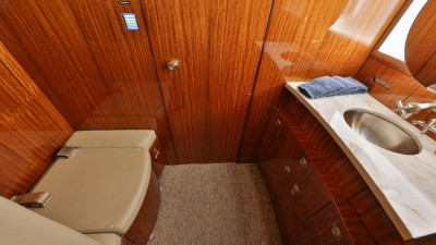 2010 Bombardier Challenger 300: 