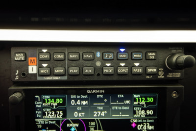 1999 Cessna 182S Skylane: 