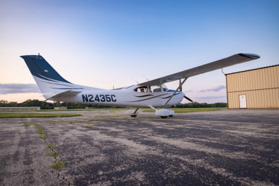 1999 Cessna 182S Skylane: 