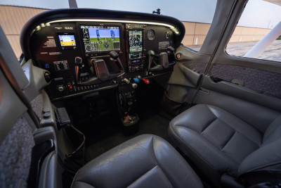 1999 Cessna 182S Skylane: 