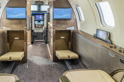 2014 Bombardier Learjet 75: 