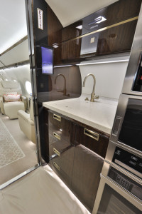 2013 Gulfstream G450: 
