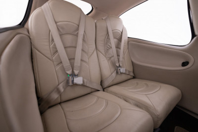 2004 Cirrus SR22 G2: 