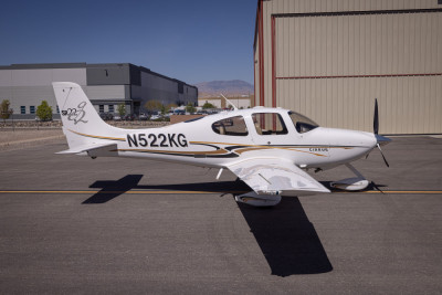 2004 Cirrus SR22 G2: 