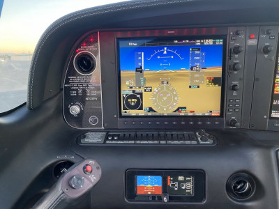 2015 Cirrus SR22T G5 GTS: 