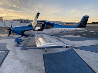 2015 Cirrus SR22T G5 GTS: 