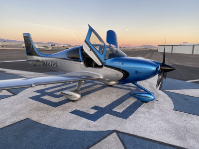 2015 Cirrus SR22T G5 GTS: 