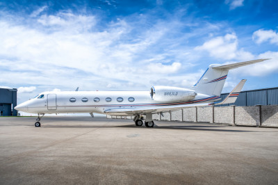2001 Gulfstream G-IV SP: 