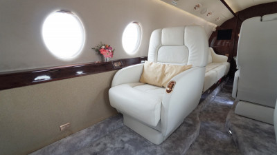 2006 Gulfstream G200: 