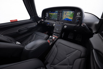 2021 Cirrus SR22T: 