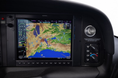 2021 Cirrus SR22T: 