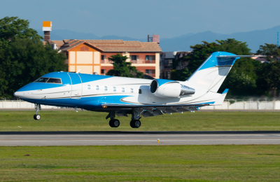 2000 Bombardier Challenger 604: 