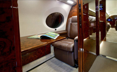 2017 Gulfstream G650ER: Forward crew rest