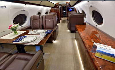 2017 Gulfstream G650ER: Mid cabin looking forward