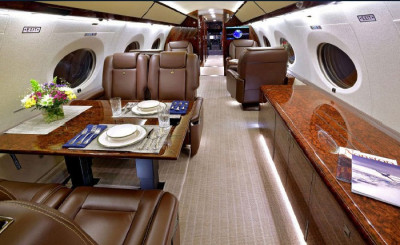 2019 Gulfstream G650ER: Mid cabin looking forward