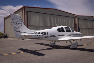 2009 Cirrus SR22TN G3: 