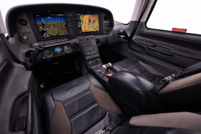 2009 Cirrus SR22TN G3: 