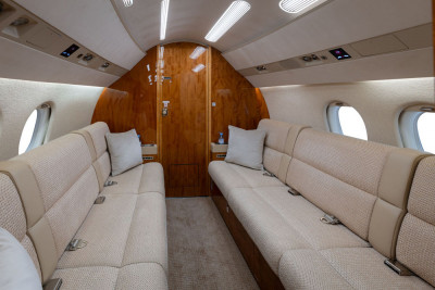 2002 Dassault Falcon 900EX: 