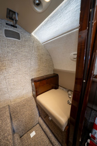 2022 Cessna Citation CJ3+: Belted lav