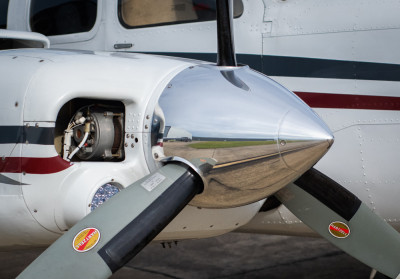 2001 Beechcraft Baron 58: 