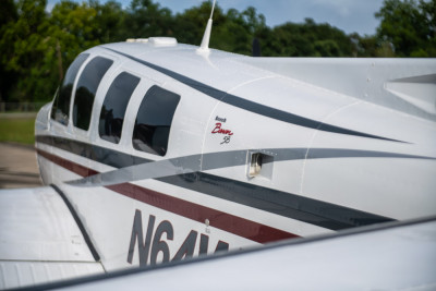 2001 Beechcraft Baron 58: 