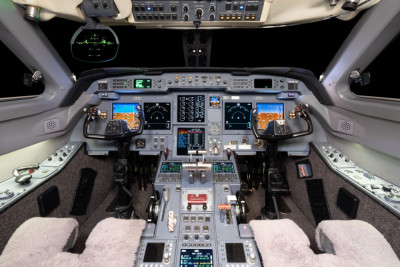 2003 Gulfstream G-V: 