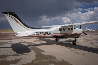 1980 Cessna P210N: 