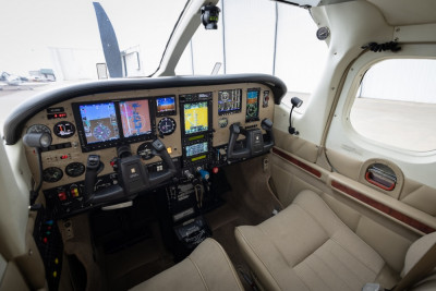 1980 Cessna P210N: 
